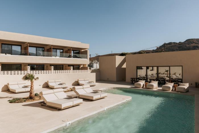 amente mindful suites