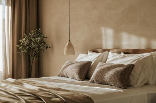 amente mindful suites