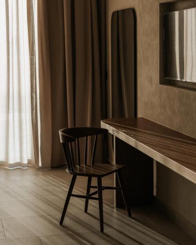 amente mindful suites