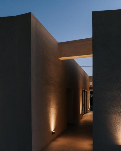 amente mindful suites