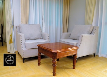 Residence Six Sigma,,5 star