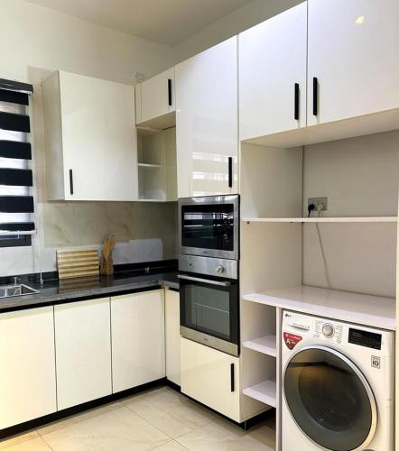 nook and cranny apartment