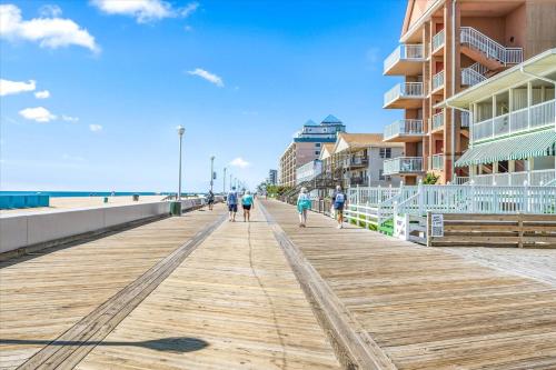 eden roc ocean front