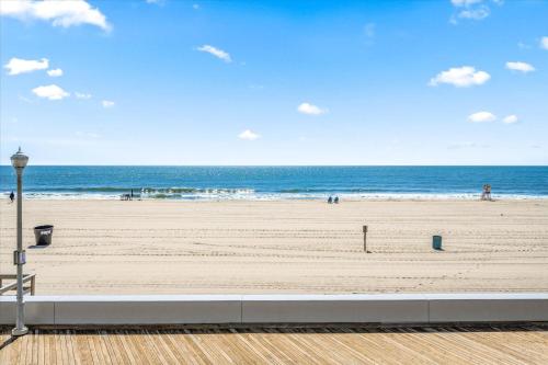eden roc ocean front