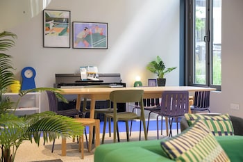 student factory paris universeine