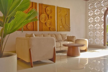 Maithala Villa,,3 star