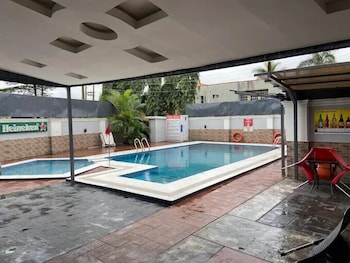 The Residences,,4 star
