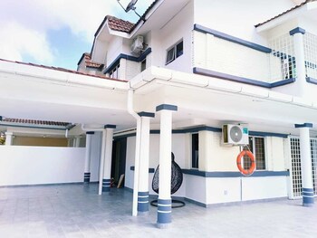 indahpura kulai