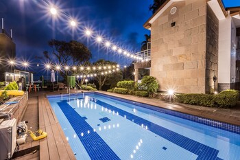 Monaco Pool Pension,,3 star