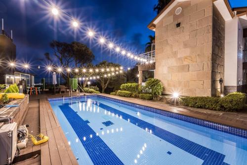 monaco pool pension