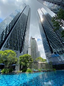 kl peaceful suites at klcc