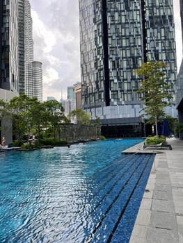 kl peaceful suites at klcc