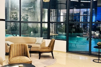 Yaka Trizen Luxury Apartments,,4 star
