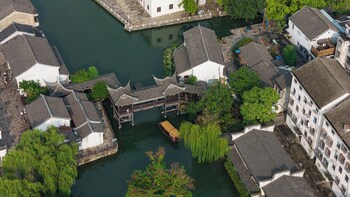 jiangnanfu bed and breakfast