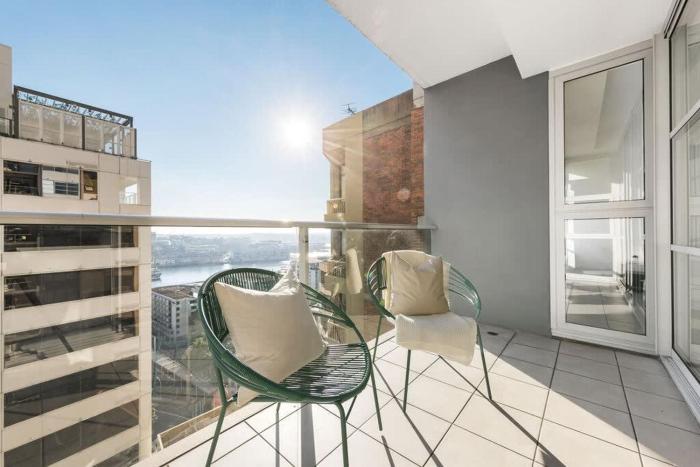 a comfy 2br apt amazing view of darling harbour