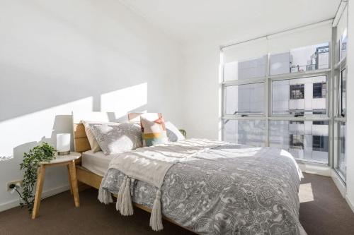 a comfy 2br apt amazing view of darling harbour