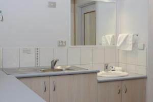 Sportsmans Motor Inn,Barooga>>Albury,4 star