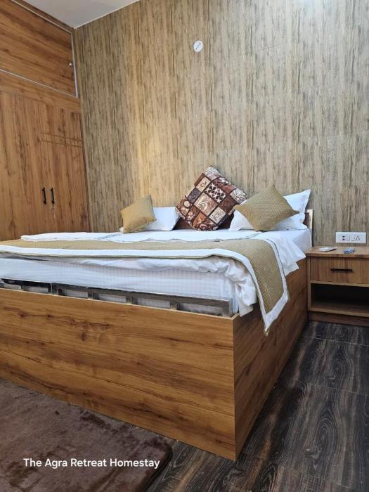 the agra retreat