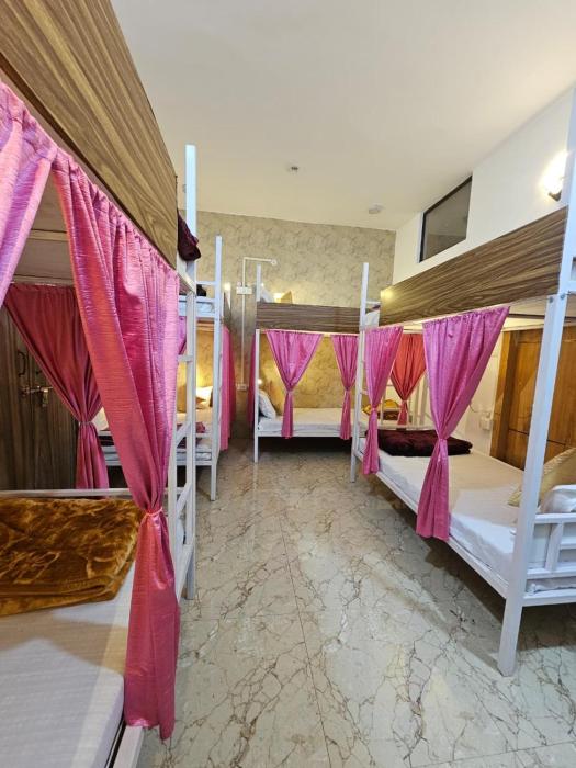 the agra retreat