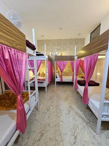 the agra retreat