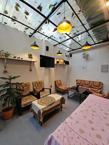 the agra retreat