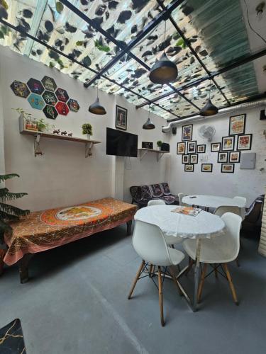 the agra retreat