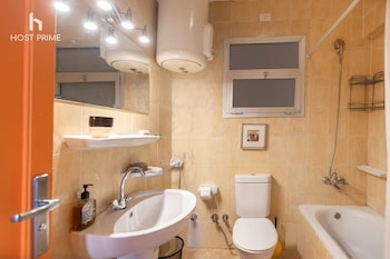 comfy apartment in rehab city