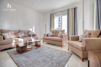 bright apartment in rehab city