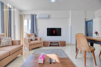 bright apartment in rehab city