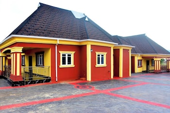 Evergreen Unique Serviced Apartment,,5 star