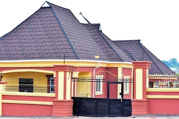 evergreen unique serviced apartment