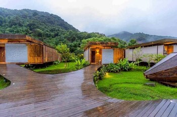 lomhaijai homestay