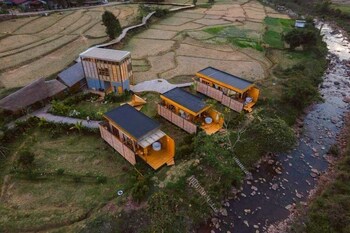 lomhaijai homestay