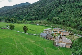 lomhaijai homestay