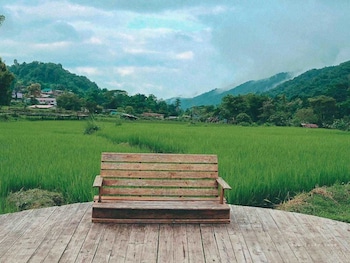 lomhaijai homestay