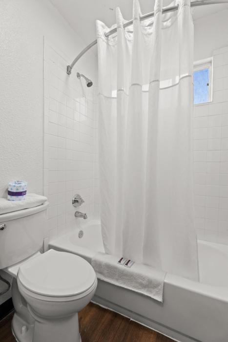 studio lodge hotel