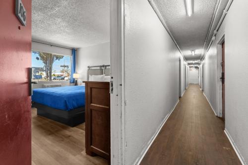 studio lodge hotel