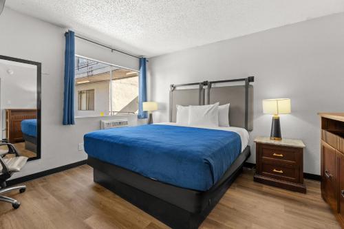 studio lodge hotel