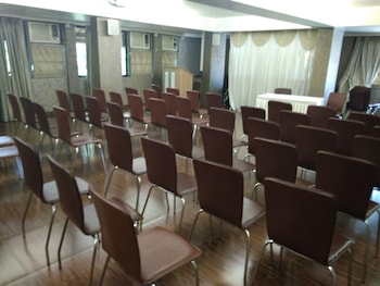 hotel maharana inn chembur