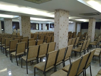 hotel maharana inn chembur