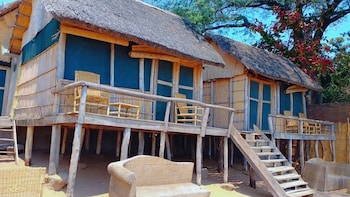 quest lodges and safaris