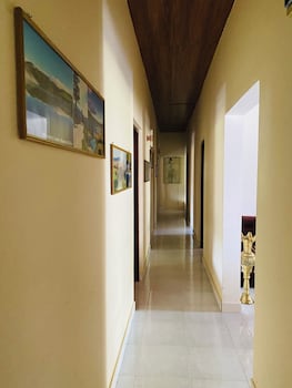 the iris villa