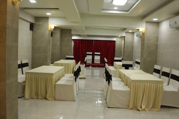 the shelter hotel and resorts