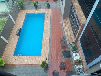 meridian residence