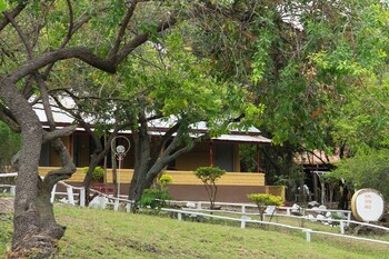 bayside resort lake victoria