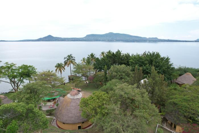 bayside resort lake victoria