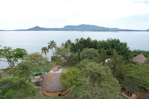 bayside resort lake victoria