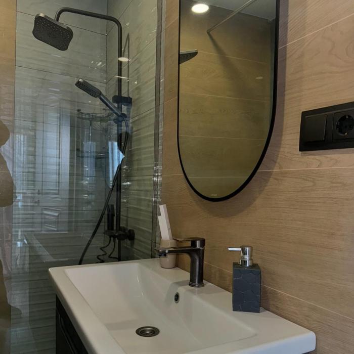 aparan guest house