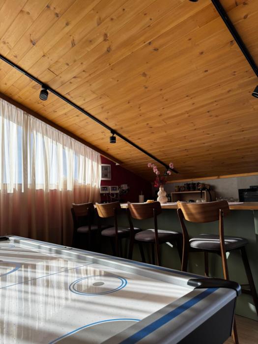 aparan guest house