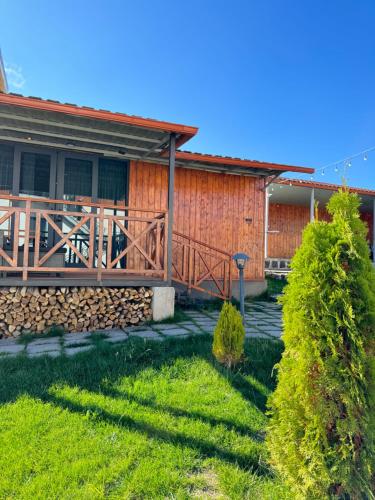 aparan guest house